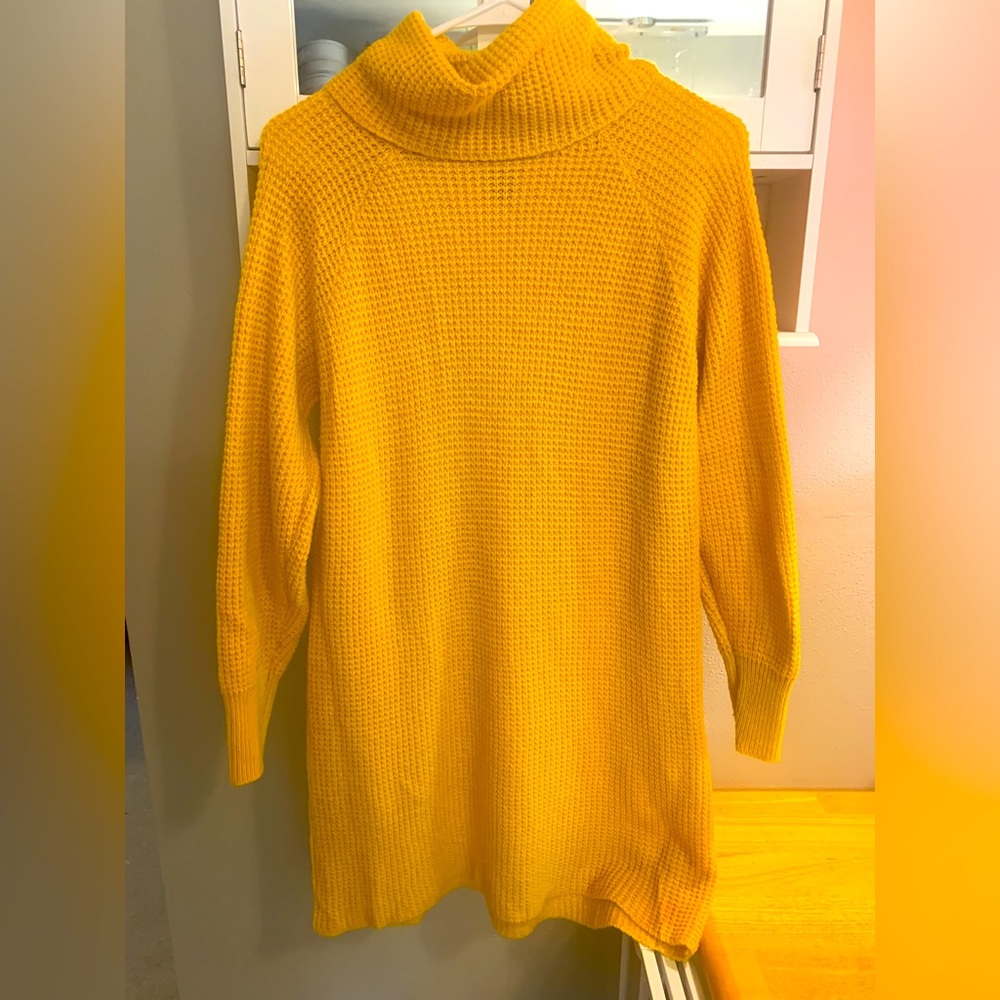 Yellow long sleeve knit dress | Forever 21 | Size Medium | Oversized | Like new